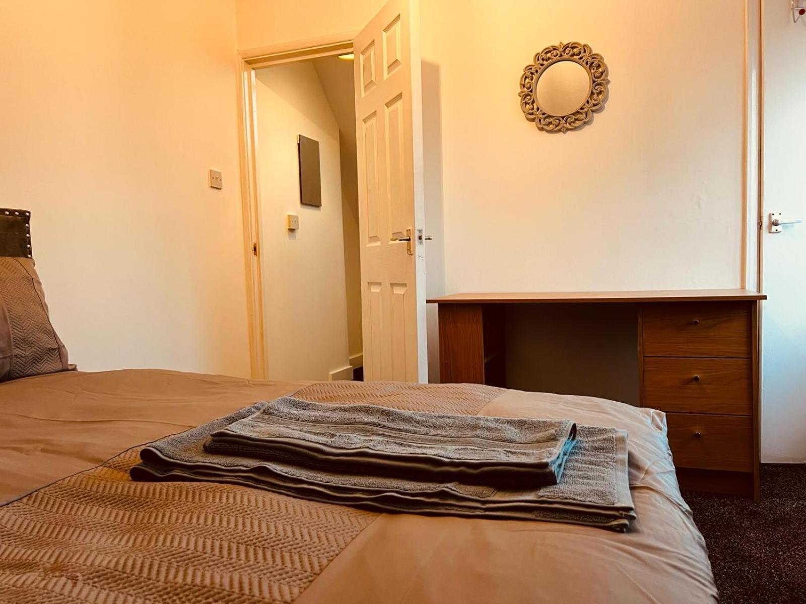 House Near Football Ground Holiday home Nottingham
