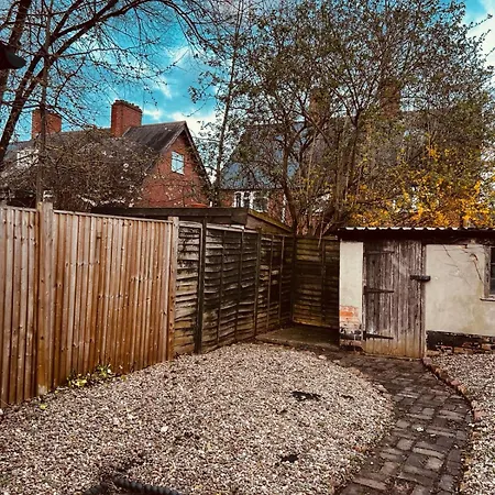 Holiday House Near Football Ground Nottingham Exterior photo